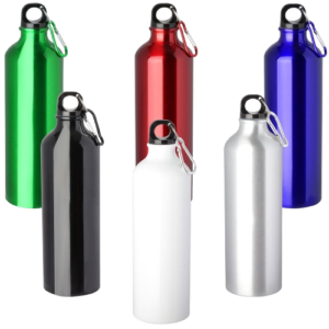 GA7800 Garrafa em Alumínio de 750ml Garrafa em alumínio, tampa de plástico com mosquetão colorido. Capacidade de 750ml, com pintura metálica.