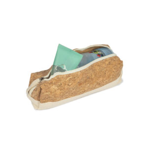 Necessaire
